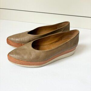 COCLICO Olive Taupe Leather Platform Flats with Terracotta & Beige Trim